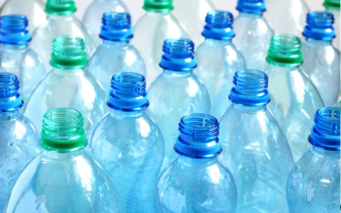 пластиковая бутылка